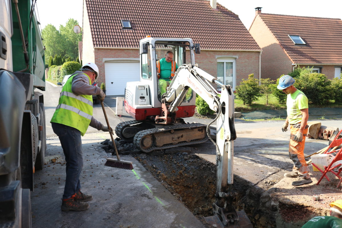 Hecq TP (Travaux Publics) 59 - aménagement extérieur - assainissement - Maubeuge Valenciennes Cambrai